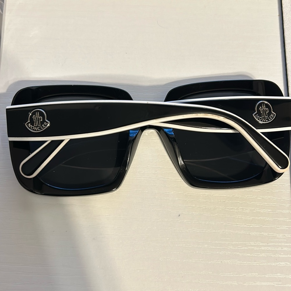 Authentic moncler unisex shades